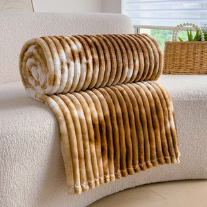 2025 도매 현대 토끼와 우유 봉제 낮잠 담요 두꺼운 따뜻한 플란넬 커버 단색 짠 패턴 - Product Image 2