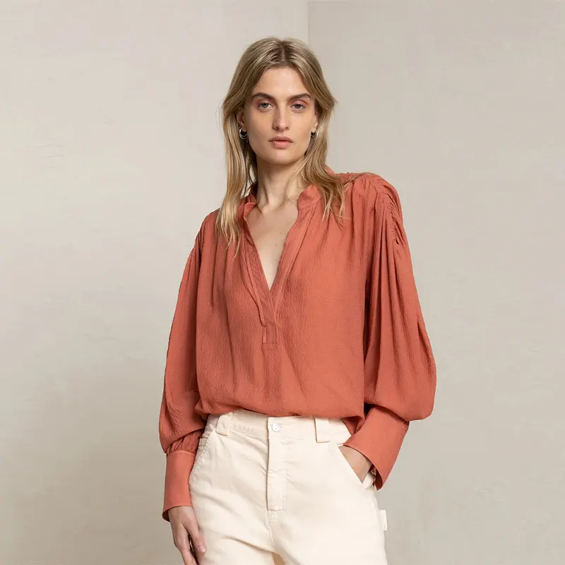 Hot Sale Summer Chiffon Comfortable Woman Fashion Collarless Long Sleeve  Pleated Blouse Women Tops