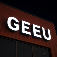 Letrero LED con Nombre, Letrero Luminoso de Acrílico para Fachada de Restaurante de Alta Gama, Letras Acrílicas Brillantes, Luz Publicitaria Nocturna