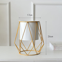 Berdiri geometris besi barel berdiri logam besi berdiri dalam ruangan luar ruangan bunga gaya Nordic kreatif Pot bunga besi tempa