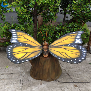 AI-01Outdoor Di Chuyển Sân Chơi Bướm Mô Phỏng Côn Trùng Cử Động - Product Image 3