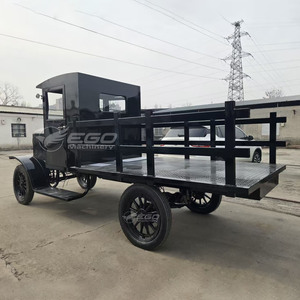 Véhicule utilitaire électrique rétro noir vintage, style camion classique ancien, écologique et durable, véhicule de démonstration personnalisé - Product Image 6