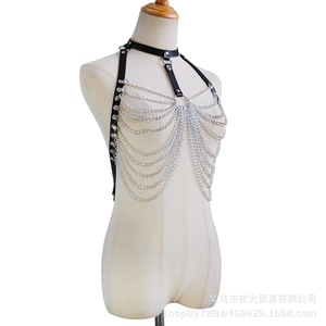 Vente directe d'usine de chaînes de bondage en cuir, vêtements ajourés, accessoires, accessoires BDSM pour couples, accessoires pour spectacles en boîte de nuit - Product Image 3