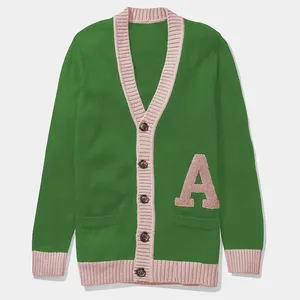 Maglione college personalizzato di fabbrica ciniglia Logo tasca maglieria di lana maglione Unisex acrilico abbottonato Lettermen maglione Cardigan