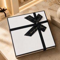 Boîte cadeau rigide personnalisée avec couvercle et base, avec ruban imprimé et nœud pour coffret cadeau de parfum