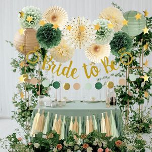 Décorations de fête prénuptiale vert sauge, bannière « Future mariée », pompons en papier vert sauge, guirlandes à franges, décorations pour fête de mariage - Product Image 6