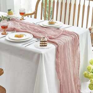 Chiffon de gaze rose 10 pieds, décoration rustique de printemps et de Pâques, chemin de table en gaze lavande pour douche nuptiale - Product Image 1