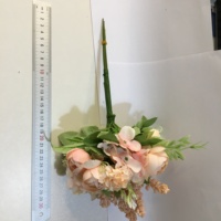 Prix d'usine, fleurs artificielles en plastique, roses en soie, vente en gros du Guangdong pour la décoration de table à la maison