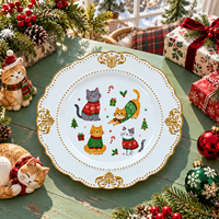 Assiette décorative élégante en plastique de 13 pouces, imprimée UV, chats de Noël avec bordure perlée dorée, pour la décoration de la maison et les tables de fête