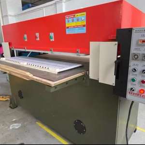 Máquina de Corte Hidráulica de Precisión de Cuatro Columnas (para Zapatos/Bolsos/Cuero/EVA/Esponja) - Product Image 6