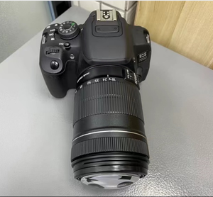 กล้องแคนนอน EOS 700D พร้อมเลนส์ 18-135 มม. ความละเอียด 18.0 ล้านพิกเซล กล้องถ่ายภาพบุคคล กล้อง DSLR - Product Image 3