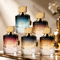 Flacon de parfum en verre rechargeable de luxe personnalisé de 3,4 oz (100 ml), vaporisateur d'eau de parfum, atomiseur carré avec bouchon magnétique doré