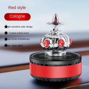Adorno Moderno para Coche con Energía Solar, Muñeca Princesa Kisling, Corona del Dios de la Riqueza, Rotación Lenta, Aroma Oceánico, Accesorio de Perfume - Product Image 4