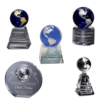 Vente chaude Excellent Crystal Business Souvenir Earth Award Cadeaux Gravure Personnalisée Crystal World Globe Award Trophy