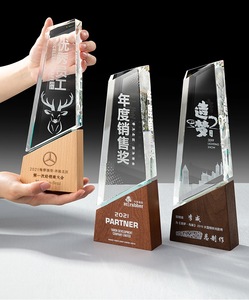 รางวัลบริษัทเปล่าสำหรับขายส่ง ถ้วยรางวัลคริสตัลแก้ว ถ้วยรางวัลไม้ ป้ายรางวัลไม้ - Product Image 3