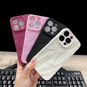 Custodia per telefono con texture arricciata e design pieghevole, carina e alla moda, antiurto, protezione completa, compatibile con <span class=keywords><strong>iPhone</strong></span> 17 16 <span class=keywords><strong>Pro</strong></span> Max 15 <span class=keywords><strong>14</strong></span> 13 - Product Image 2