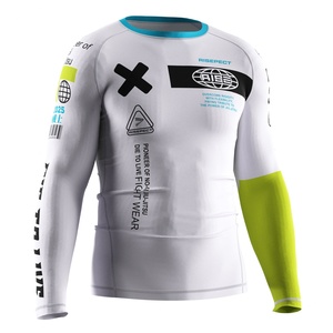 Camiseta de Manga Larga para Hombre con Protección UPF 50+, Tejido de Secado Rápido para Surf, Kayak y Actividades de Playa - Product Image 5