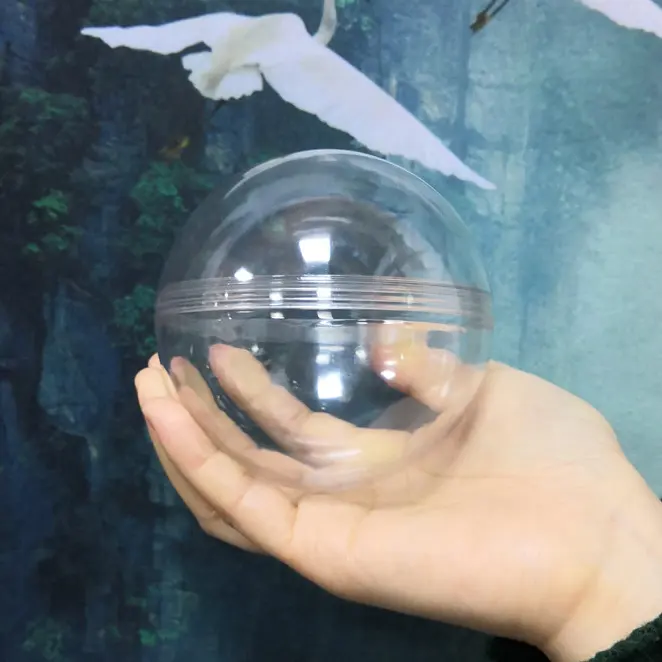 Food grade 92mm 100mm 120mm clear candy holder transparent screw open clear plastic ball round toy capsule wholesale