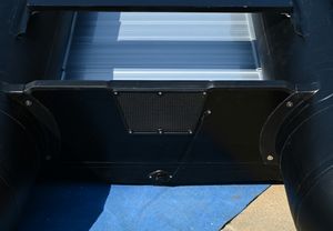 <span class=keywords><strong>Gommone</strong></span> Sportivo Gonfiabile in PVC da 3,3 m, Colore Personalizzabile, a V Profonda, Spessore 1,2 mm, con Consolle Centrale e Motore Fuoribordo, per Uso Fluviale, con Carrello - Product Image 3