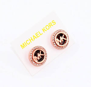 Pendientes de Moda Coreana con Diseño de Gancho y Letras, Chapados en Oro de 18K, Aleación de Lujo, Marca OEM, Unisex, Venta al Por Mayor - Product Image 1