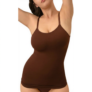 Camiseta sin mangas para mujer al por mayor, de punto, color marrón liso, con cuello redondo, de elastano y poliéster, informal, transpirable - Product Image 1