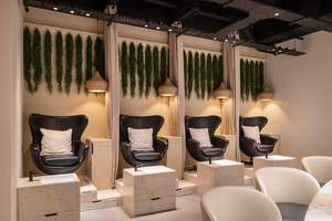 การออกแบบตกแต่งภายในร้านทำเล็บสไตล์โมเดิร์นมินิมอล เฟอร์นิเจอร์ร้านเสริมสวยสั่งทำพิเศษ ครีมสีหรูหราสำหรับร้านทำเล็บ  ชุดอุปกรณ์ร้านค้าพร้อมใช้งานแบบครบวงจร - Product Image 4