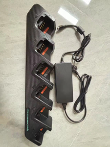 Cargador Inteligente Multi-Bay MCL39 con Seis Bandejas de Carga para Baterías de Iones de Litio y Polímero de Litio para HP505, <span class=keywords><strong>HP605</strong></span> y HP700 - Product Image 4