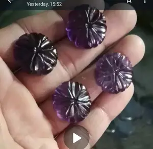 美丽的巴西紫水晶15毫米花雕宝石好看光滑的花朵紫水晶项链饰品