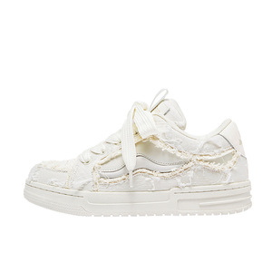 Zapatillas de diseñador casuales y modernas de Guangzhou con plataforma para aumentar la altura, para hombre y mujer, con cordones, forro de malla, para la temporada de invierno. - Product Image 1