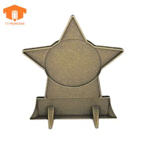 Premio unico personalizzato che merita un trofeo medaglia Mini stella trofeo medaglia vuota - Product Image 3