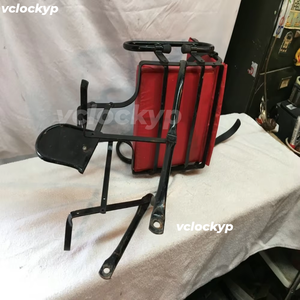 Asiento Trasero para Bicicleta Leco para Niños, Asiento Elevador de Vinilo Rojo Antiguo, Estilo Vintage - Product Image 5