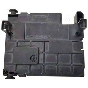 Nouvelle boîte à fusibles du compartiment moteur Peugeot 508 408 Citroën C4L DS DC 12V OEM - Product Image 4
