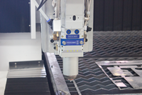Machine de découpe laser à fibre CNC 1kw 2kw 3kw pour tôles, acier inoxydable, acier au carbone, équipement de découpe haute précision 3015