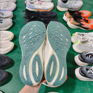 Zapatillas Deportivas de Segunda Mano, Marcas Chinas Usadas, Zapatillas Deportivas para Hombre, por Pares, Talla Grande, Estilo Baloncesto - Product Image 4