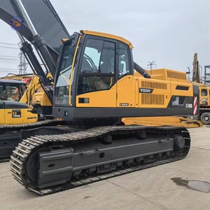 Excavadora Usada Volvo EC480DL de 48 Toneladas con Excelente Estabilidad, Excavadoras Hidráulicas de Orugas Grandes en Venta en Buenas Condiciones y Disponibles en Stock - Product Image 1