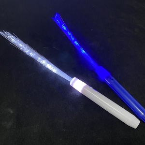 Varinha de Fibra Óptica LED em Promoção para Ocasiões Festivas - para o Natal das Crianças, Escola, Ação de Graças, Dia dos Namorados, Páscoa - Product Image 2