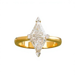 Anillo de Compromiso de Lujo con Diamante Cultivado en Laboratorio de 2.02 CT, Corte Triangular, VVS VS DEF, Oro Amarillo de 14K, Solitario, Geométrico Moderno, Regalo de Boda - Product Image 1