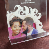 Menús de Mesa de Acrílico Transparente con Impresión UV de Fotos Personalizadas Creativas para Bodas, Fiestas y Números de Mesa