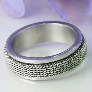 yunnique Fashionable Rotatable Mesh Woven <b>Ring</b> Steel Color Unisex Jewelry Gift Geometric Design FY23023 - Product Image 4