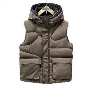 Chaleco Acolchado con Capucha para Hombre, Color Sólido, Poliéster, Cortavientos, Invierno, Sin Mangas, con Bolsillos, Cierre de Cremallera y Botones, Estilo Puffer - Product Image 4