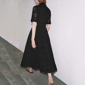 Nouvelle robe maxi tendance à col ajouré, boutonnée, avec broderie à la taille, sur mesure, 100% coton - Product Image 2