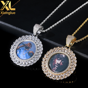 Collier pendentif personnalisé avec cadre médaillon pour photo, serti de zircons, pour femme - Product Image 4