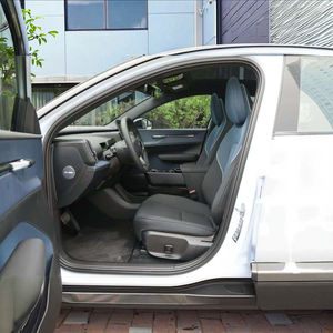 2025 Vo <span class=keywords><strong>lvo</strong></span> EX30 Long Range Rear Drive Edition PLUS 5 portes 5 places SUV La nouvelle énergie de la Chine voiture électrique - Product Image 6