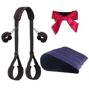 Ensemble d'accessoires de bondage : menottes et laisse, dispositifs de retenue BDSM, kit d'écartement sexuel, ensemble de sangles de positionnement avec pinces à tétons, pour couples fétichistes - Product Image 4