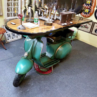 Sculpture en fer en forme de voiture vintage industrielle, faite à la main, personnalisable, table de bar et table d'appoint, design rétro, décoration intérieure