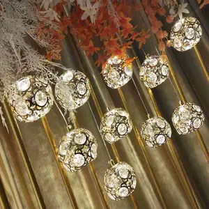 Nouveaux accessoires de mariage cristal lumineux tournesol scène fond plafond lumières décoratives salle de mariage décoration fournitures