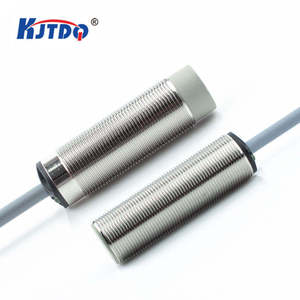 Kjt M18 <span class=keywords><strong>Flush</strong></span> Sn 5Mm Ip65 3 Wire Pnp Geen Cilindrische Connector Type Inductieve Nabijheid Industriële Sensor Schakelaar Met Ce - Product Image 2