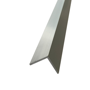 Profilé d'angle en aluminium Yijing 25 mm en forme de L pour mur rideau, usage industriel - Product Image 5
