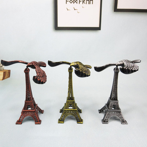 Nórdico creativo aleación de aluminio Torre Eiffel modelo pájaro águila estatua única oficina en casa figurita decorativa y fundición de regalo - Product Image 2