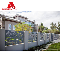 Panneaux de clôture décoratifs pour villa, en aluminium thermolaqué, découpés au laser, designs pour murs extérieurs en aluminium / bardage en aluminium